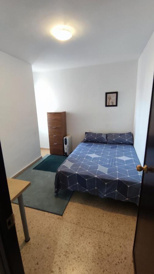 Habitaciones en alquiler en piso compartido Valencia Habitación foto